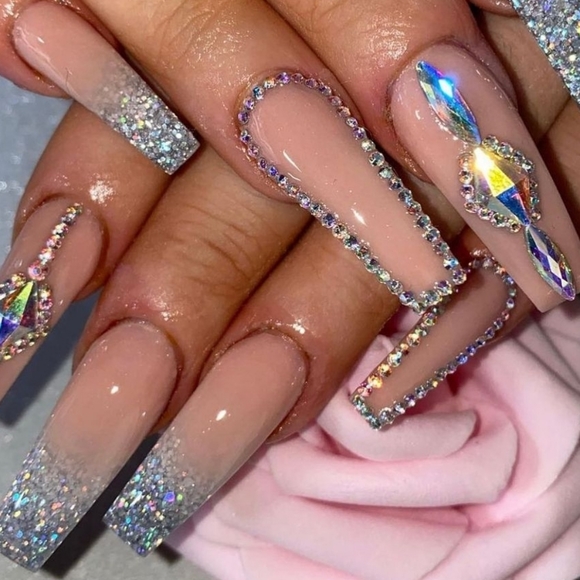 Press on Nails - Picture 1 of 1